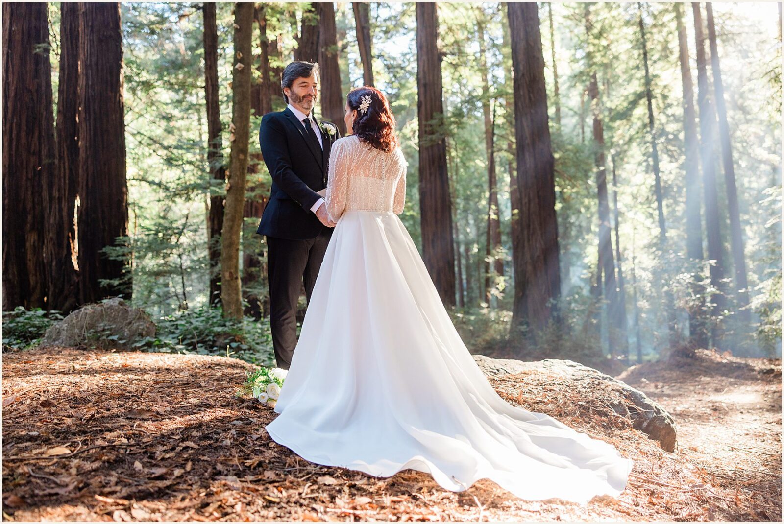 big-sur-photographer_lisa-and-jeremy_0020-1600x1071 Adventure Weddings + Elopements big-sur-photographer_lisa-and-jeremy_0020-1600x1071 Big Sur Photographer | Redwood Elopement