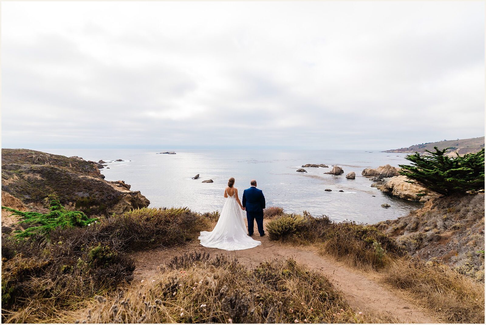 carmel-river-state-beach-wedding_Alexa-and-Cody_0048-1600x1070 Carmel River State Beach Wedding With Family
