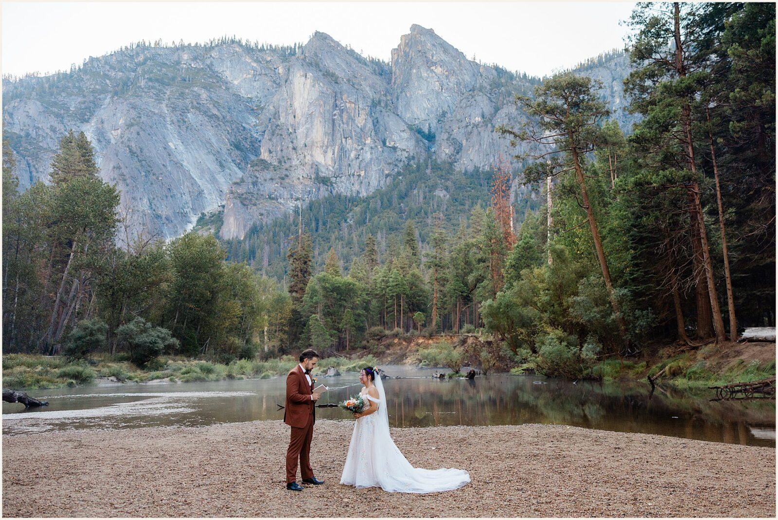 cathedral-beach-picnic-area_brian-and-crystal_0089-1600x1070 Cathedral Beach Picnic Area Wedding In Yosemite