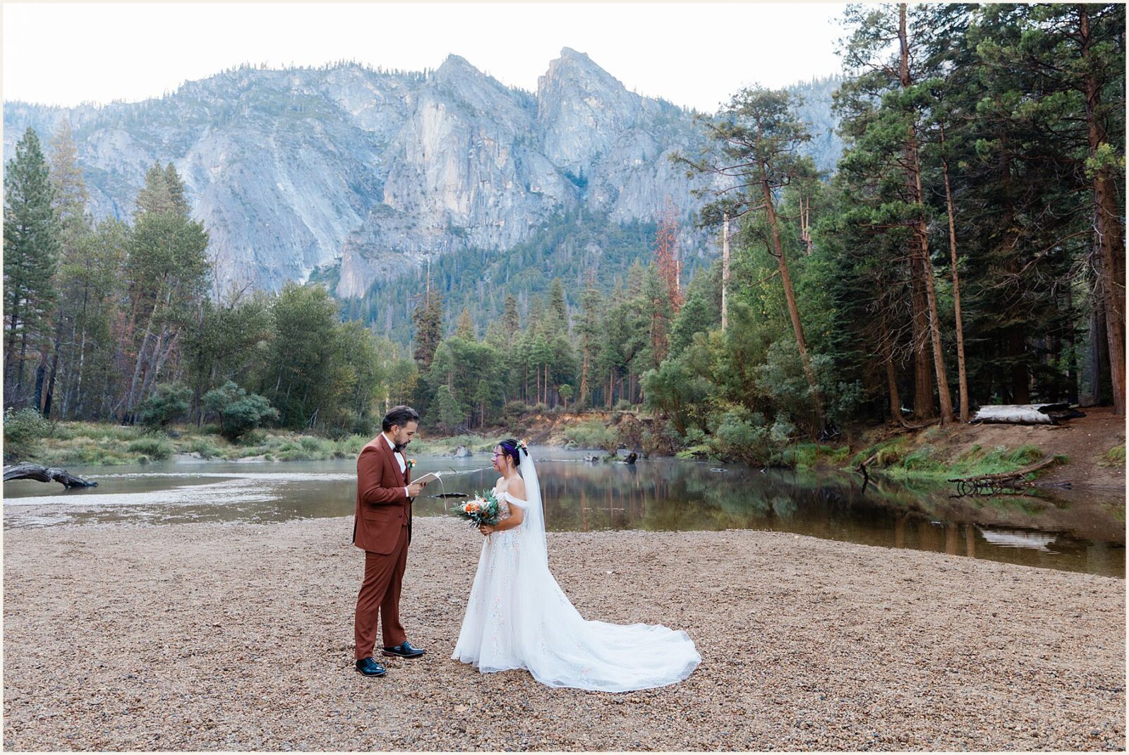 cathedral-beach-picnic-area_brian-and-crystal_0089-1600x1070 Cathedral Beach Picnic Area Wedding In Yosemite