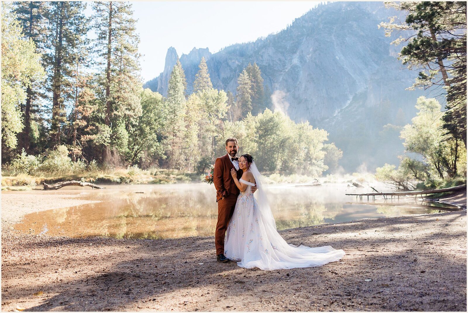 cathedral-beach-picnic-area_brian-and-crystal_0089-1600x1070 Cathedral Beach Picnic Area Wedding In Yosemite