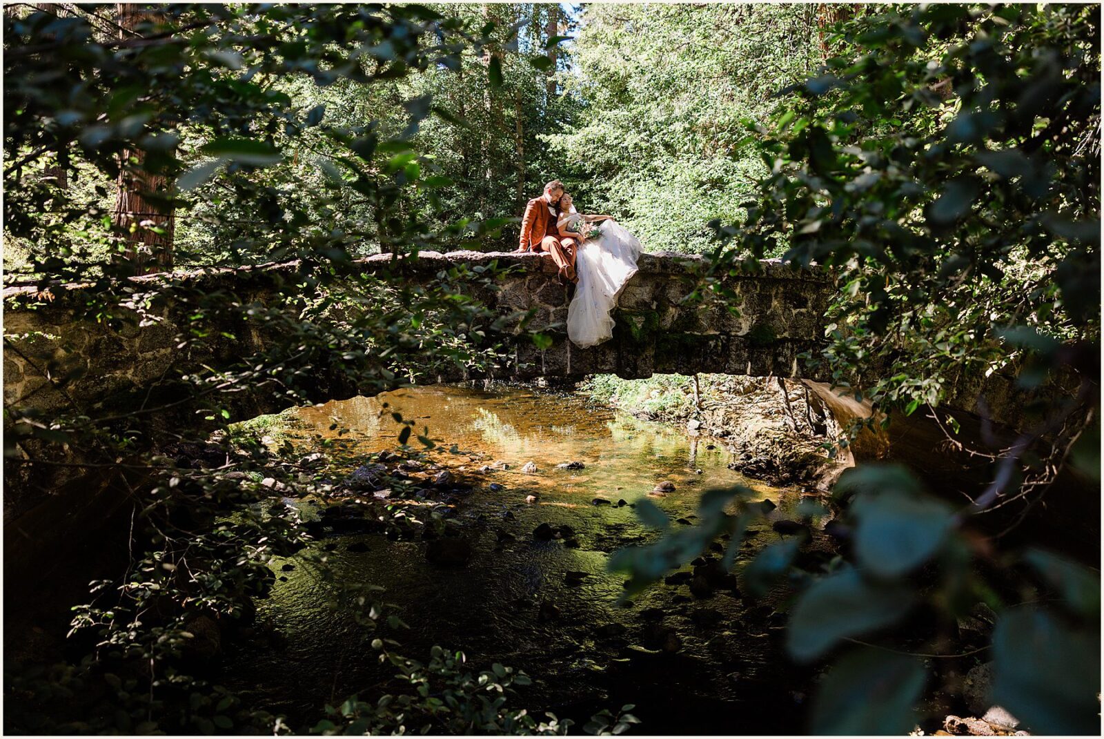 cathedral-beach-picnic-area_brian-and-crystal_0089-1600x1070 Cathedral Beach Picnic Area Wedding In Yosemite