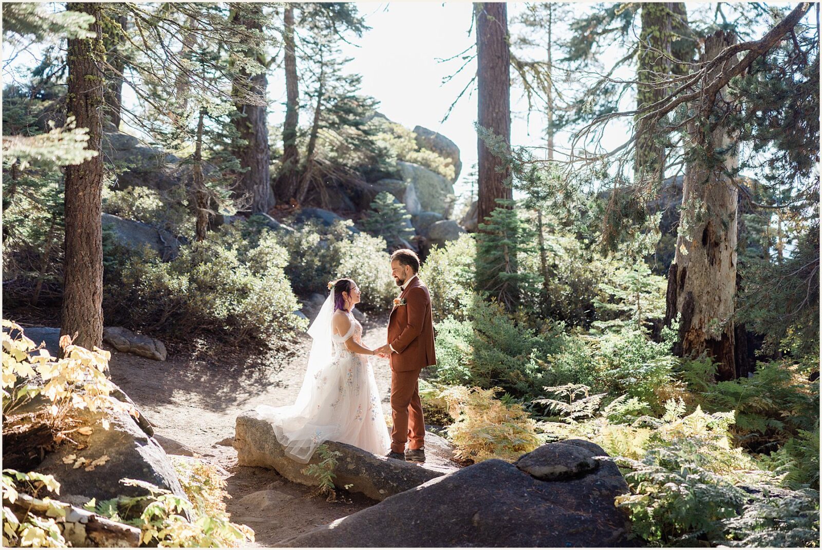 cathedral-beach-picnic-area_brian-and-crystal_0089-1600x1070 Cathedral Beach Picnic Area Wedding In Yosemite