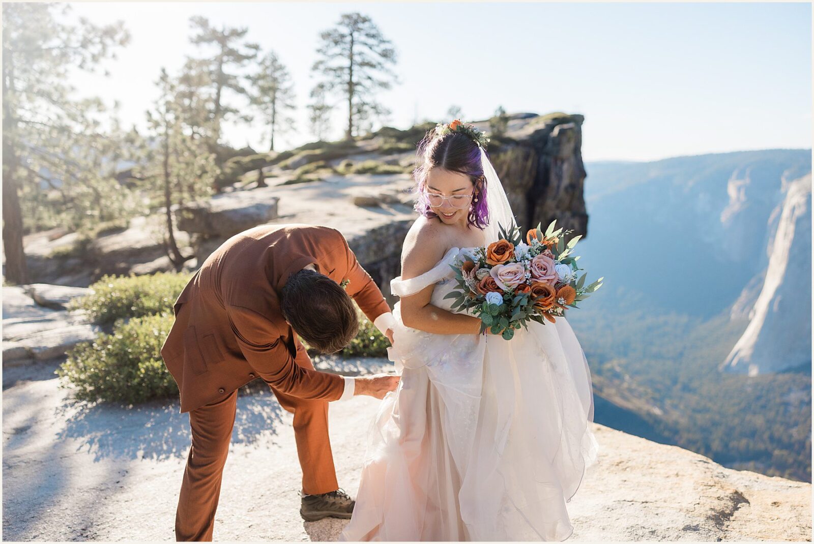 cathedral-beach-picnic-area_brian-and-crystal_0089-1600x1070 Cathedral Beach Picnic Area Wedding In Yosemite