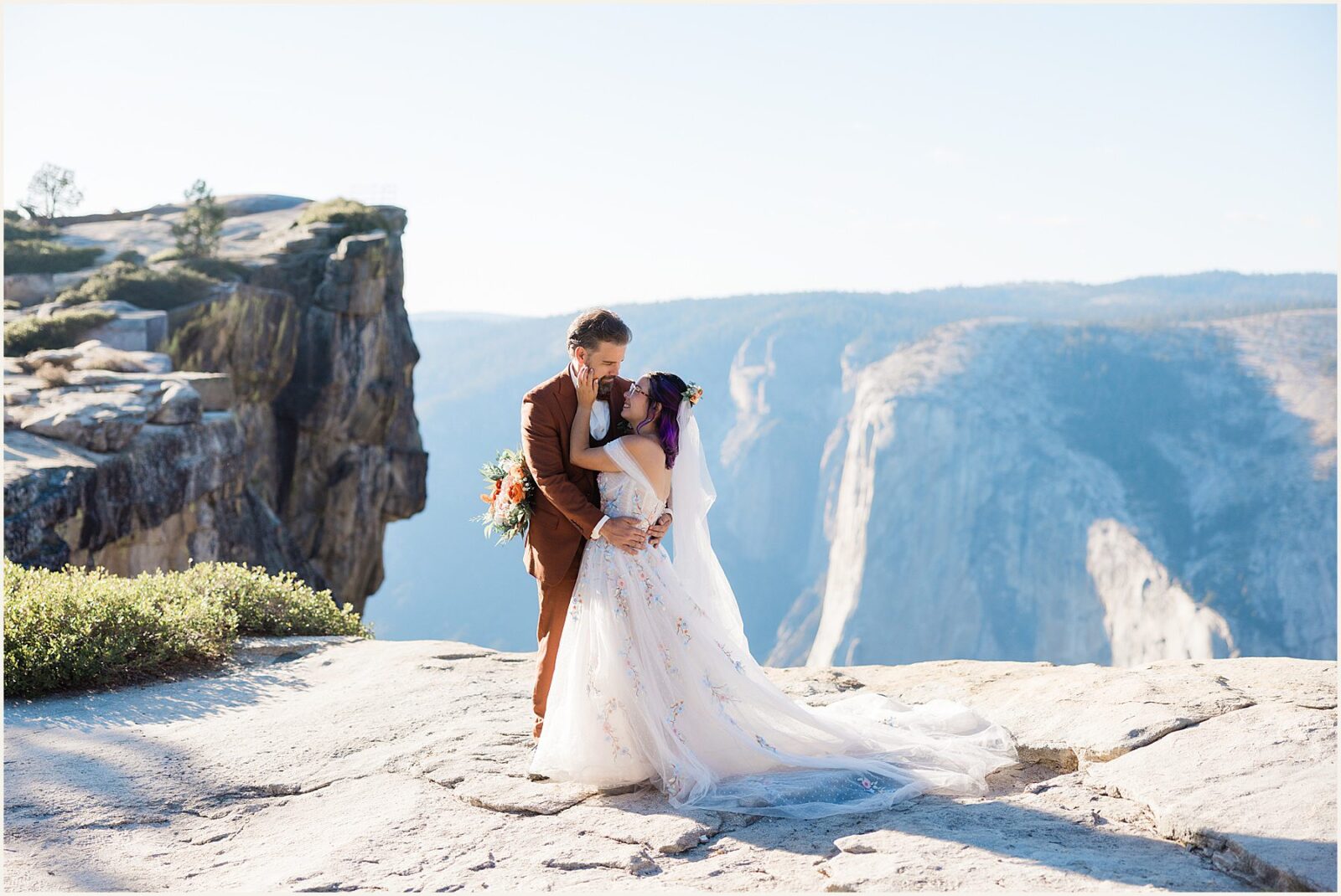 cathedral-beach-picnic-area_brian-and-crystal_0089-1600x1070 Cathedral Beach Picnic Area Wedding In Yosemite