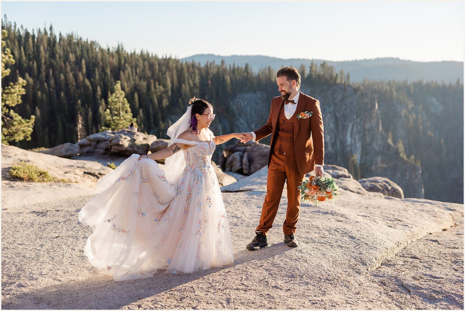 cathedral-beach-picnic-area_brian-and-crystal_0089-1600x1070 Cathedral Beach Picnic Area Wedding In Yosemite
