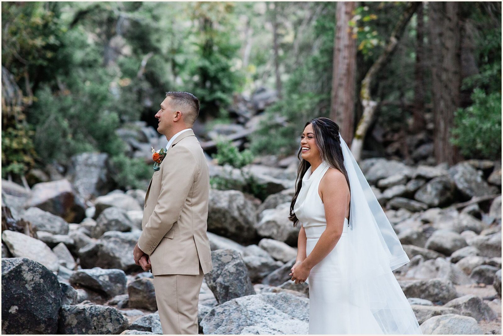 cathedral-beach-wedding_kyle-and-sarah_0072-1600x1070 Cathedral Beach Wedding | Yosemite Elopement