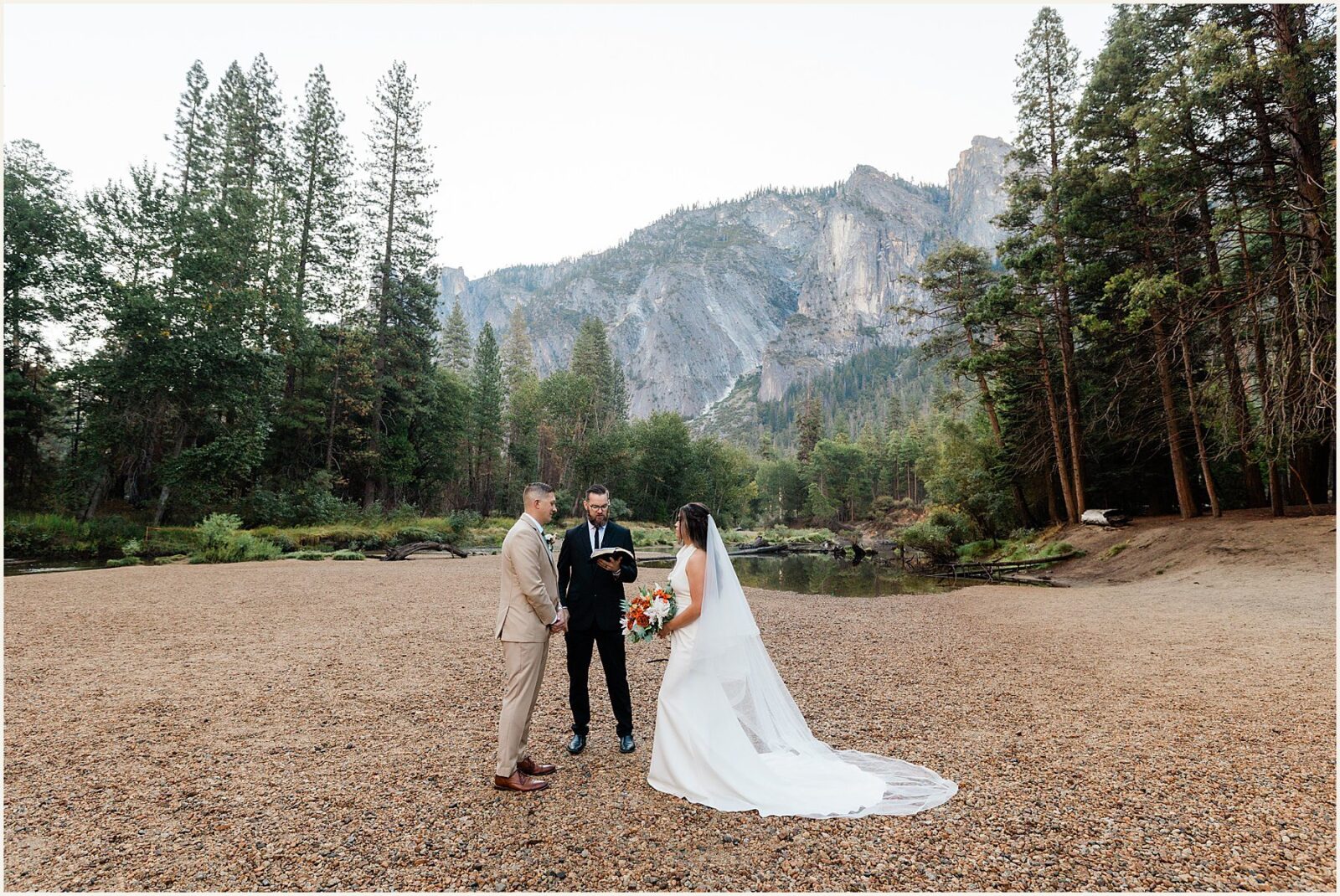 cathedral-beach-wedding_kyle-and-sarah_0072-1600x1070 Cathedral Beach Wedding | Yosemite Elopement
