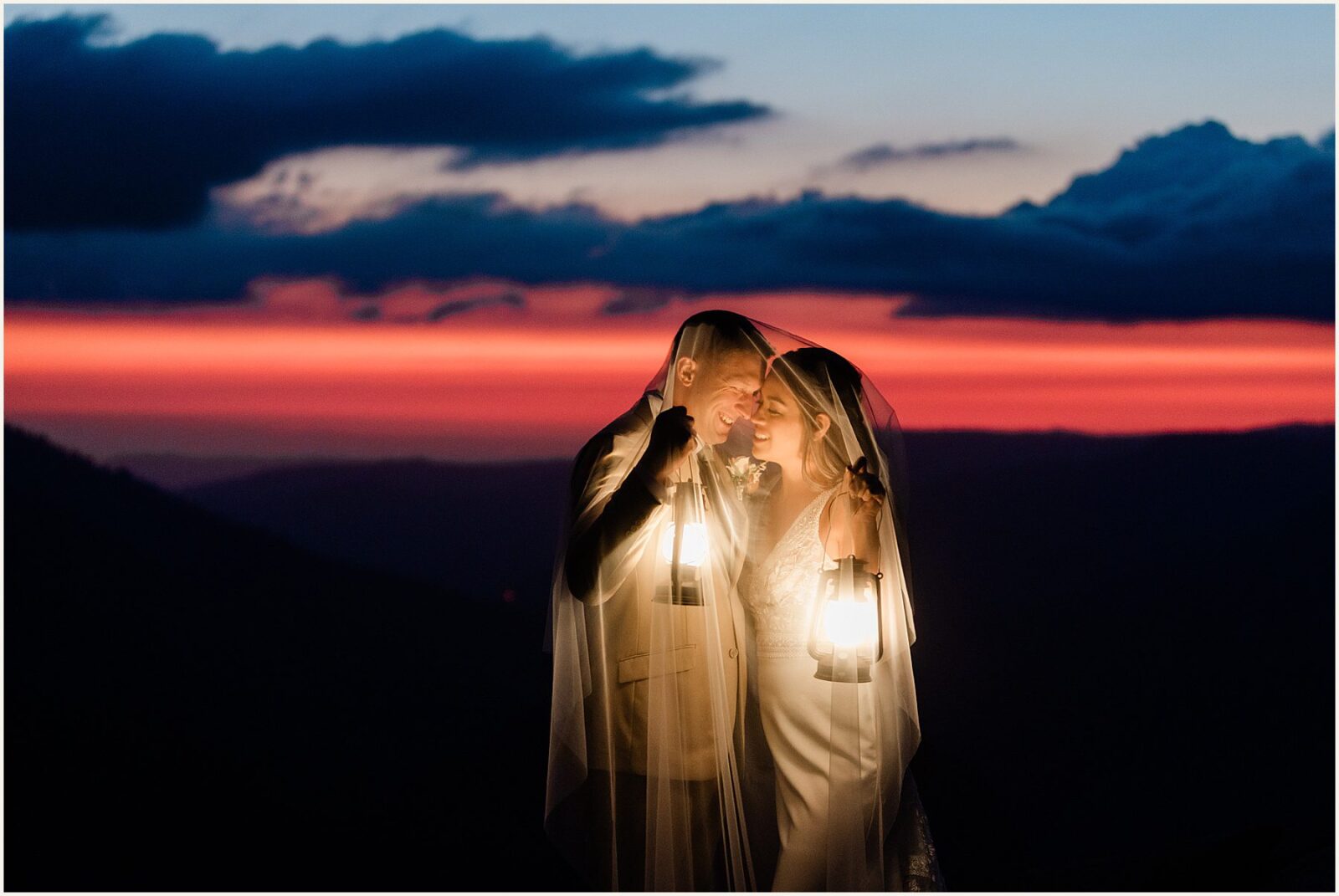 cathedral-beach-wedding_kyle-and-sarah_0072-1600x1070 Cathedral Beach Wedding | Yosemite Elopement
