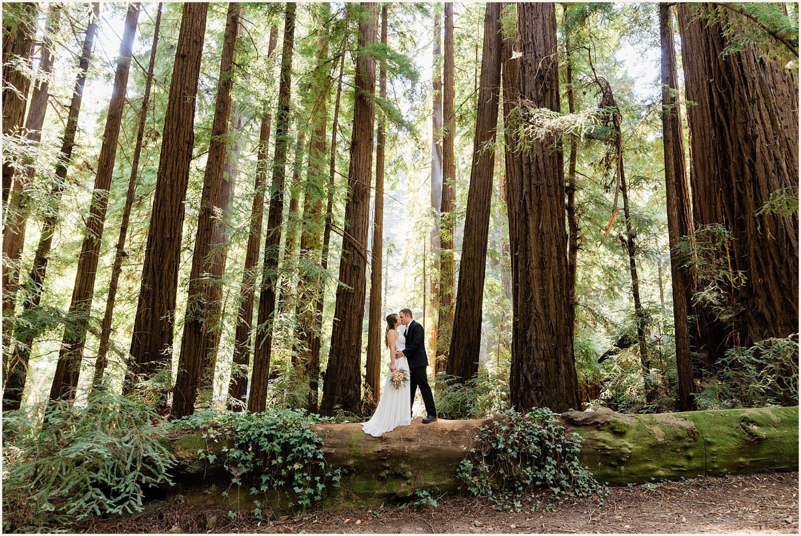 coastal-wedding-in-California_caiti-and-justin_0014-1-1600x1198 Coastal Wedding In California | Big Sur Elopement