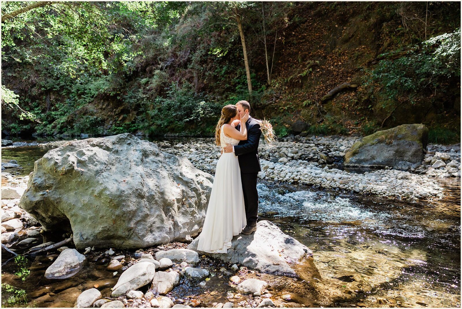 coastal-wedding-in-California_caiti-and-justin_0014-1-1600x1198 Coastal Wedding In California | Big Sur Elopement