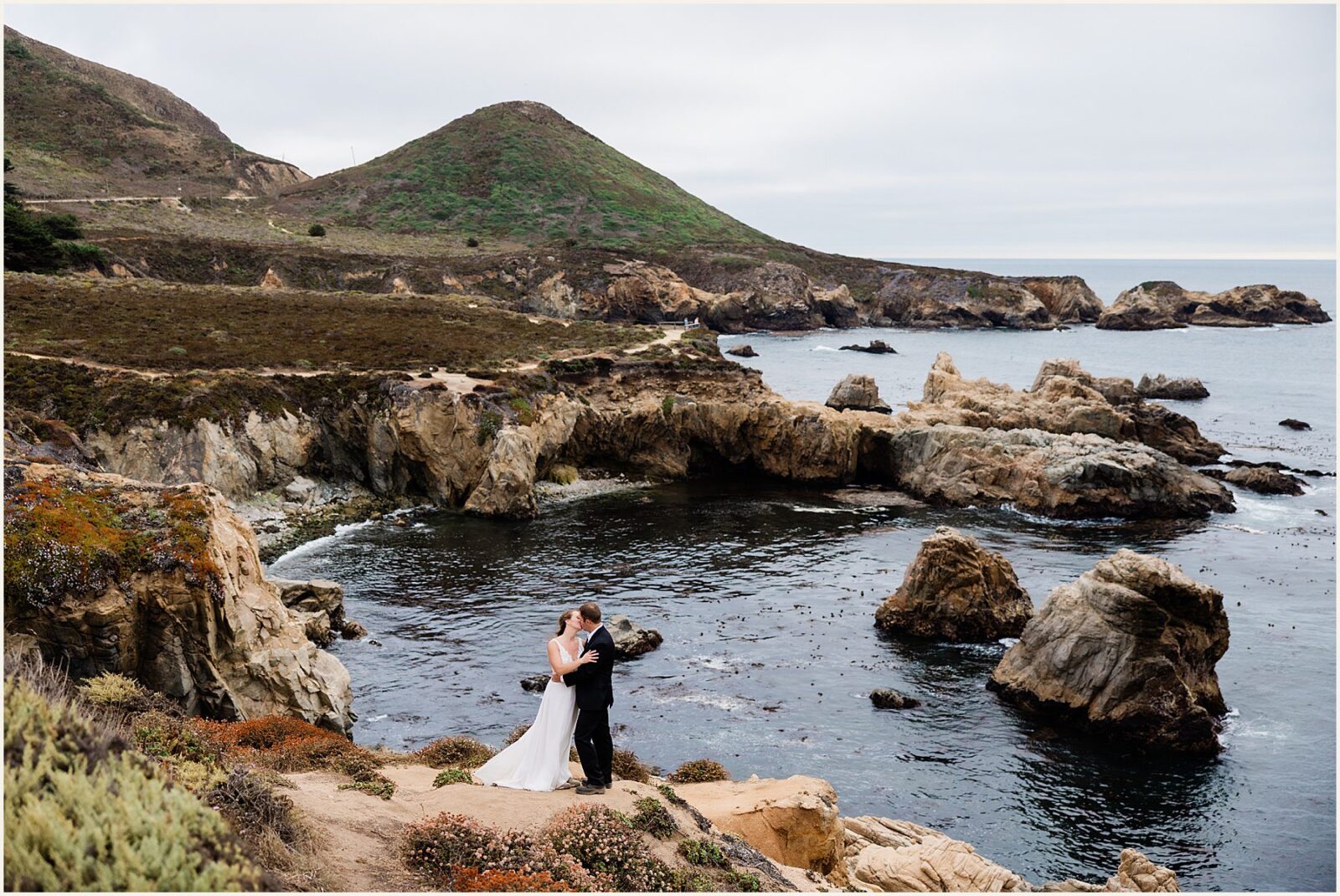 coastal-wedding-in-California_caiti-and-justin_0014-1-1600x1198 Coastal Wedding In California | Big Sur Elopement