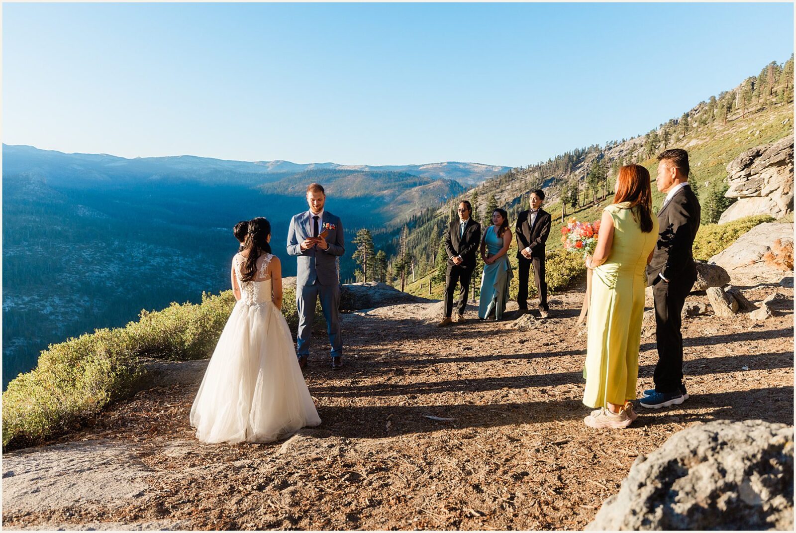 eloping-with-family_amanda-and-balazs_0063-1600x1070 Eloping With Family | Yosemite Elopement