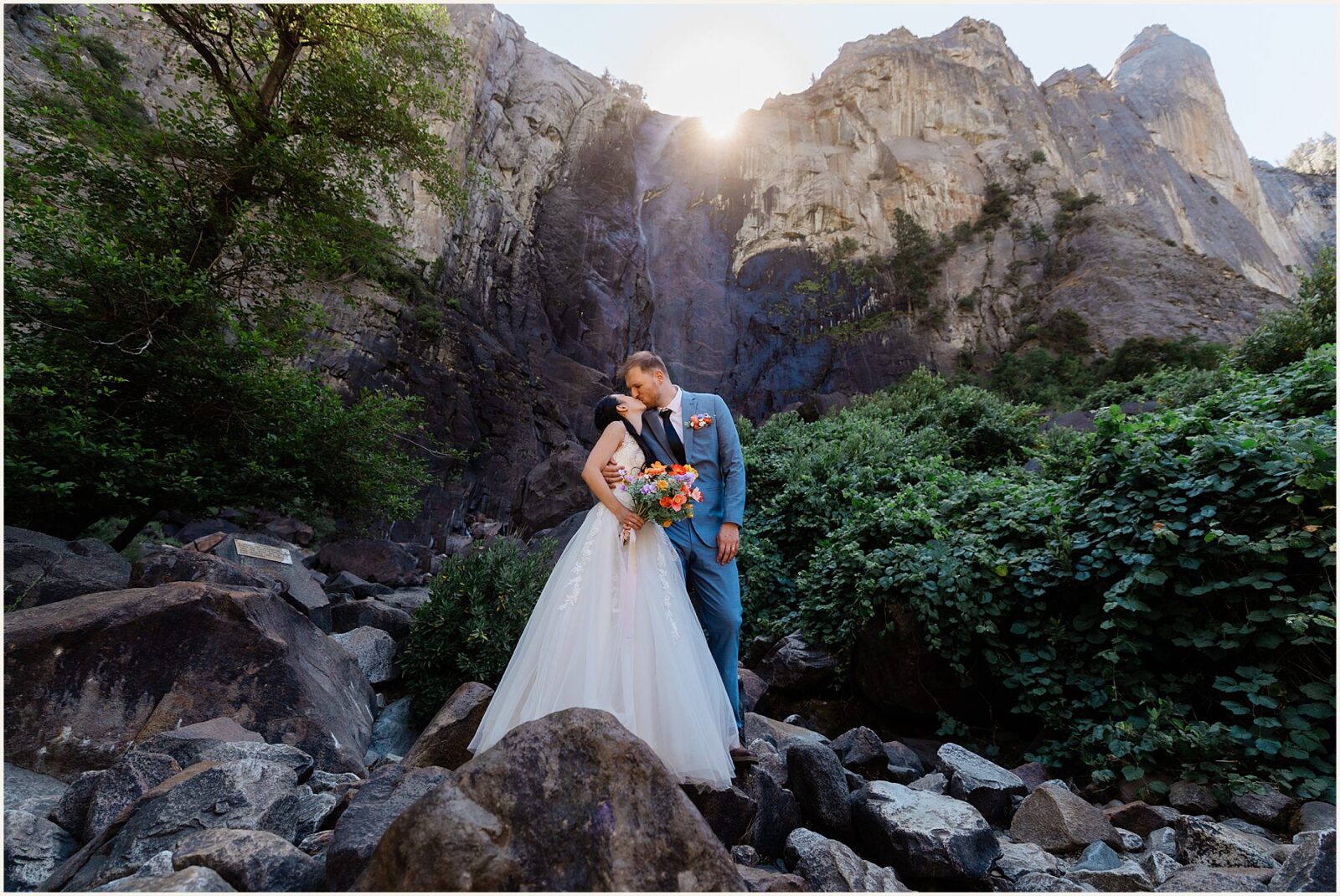 eloping-with-family_amanda-and-balazs_0063-1600x1070 Eloping With Family | Yosemite Elopement