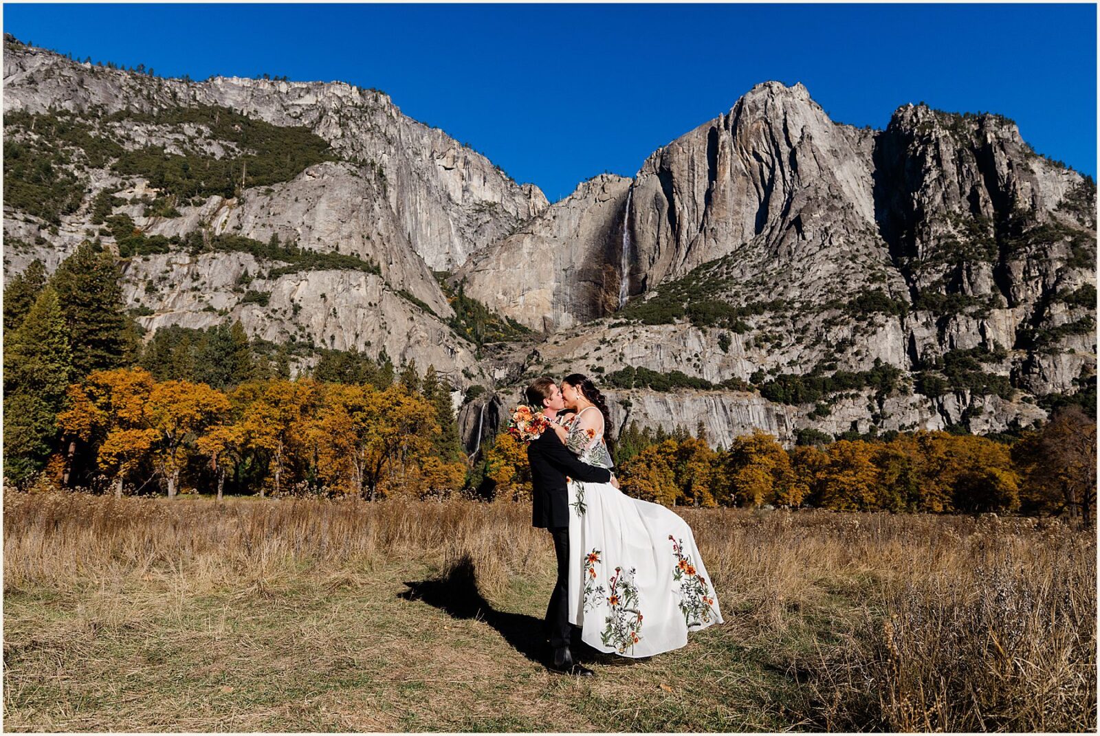 floral-embroidered-wedding-dress_Lisa-and-Ulysses_0080-1600x1070 Floral Embroidered Wedding Dress | Autumn Yosemite Elopement