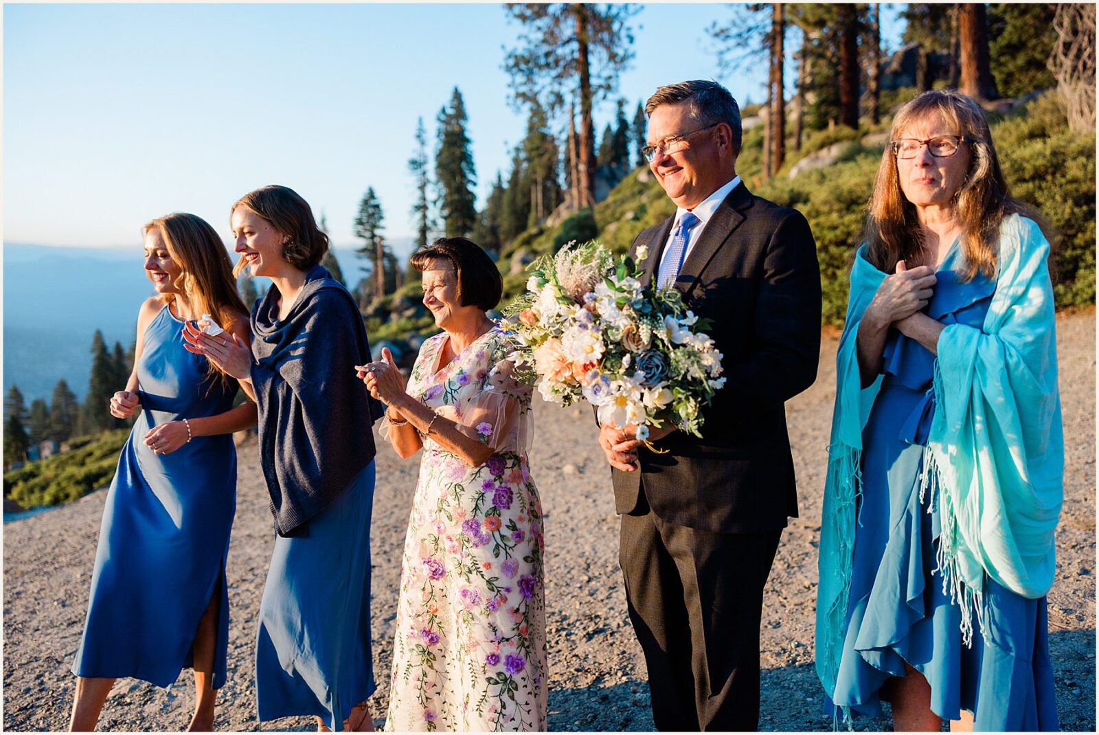 glacier-point-elopement_kat-and-ryan_0013-1600x1070 Glacier Point Elopement In Yosemite With Family