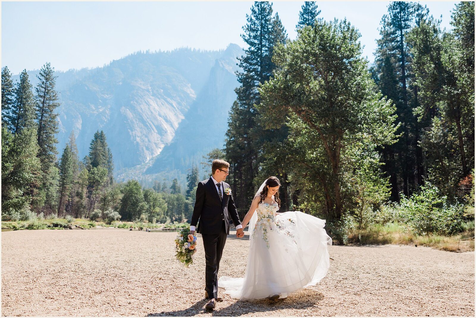 glacier-point-elopement_kat-and-ryan_0013-1600x1070 Glacier Point Elopement In Yosemite With Family