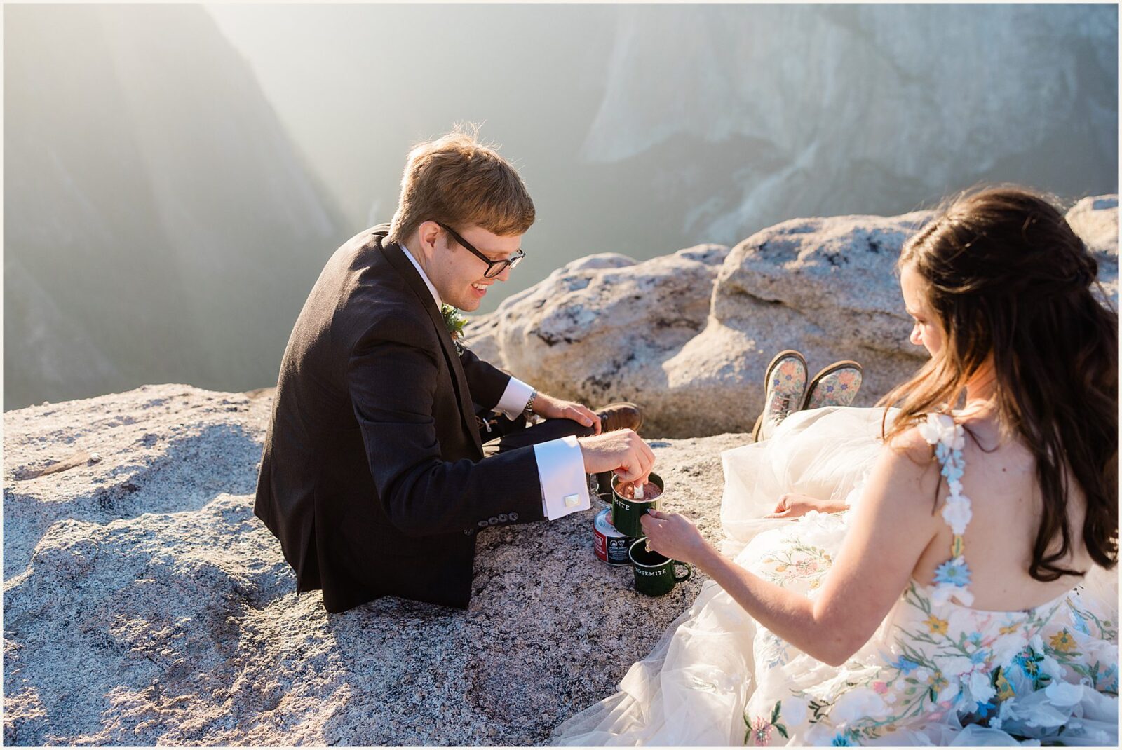 glacier-point-elopement_kat-and-ryan_0013-1600x1070 Glacier Point Elopement In Yosemite With Family