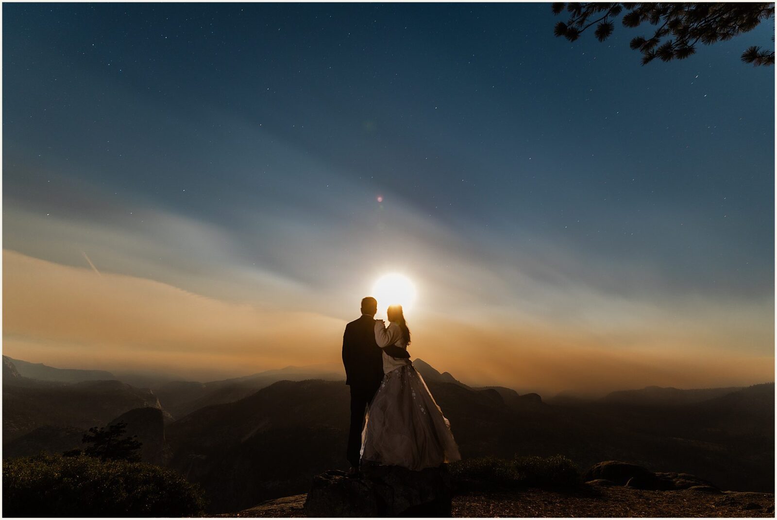 glacier-point-elopement_kat-and-ryan_0013-1600x1070 Glacier Point Elopement In Yosemite With Family