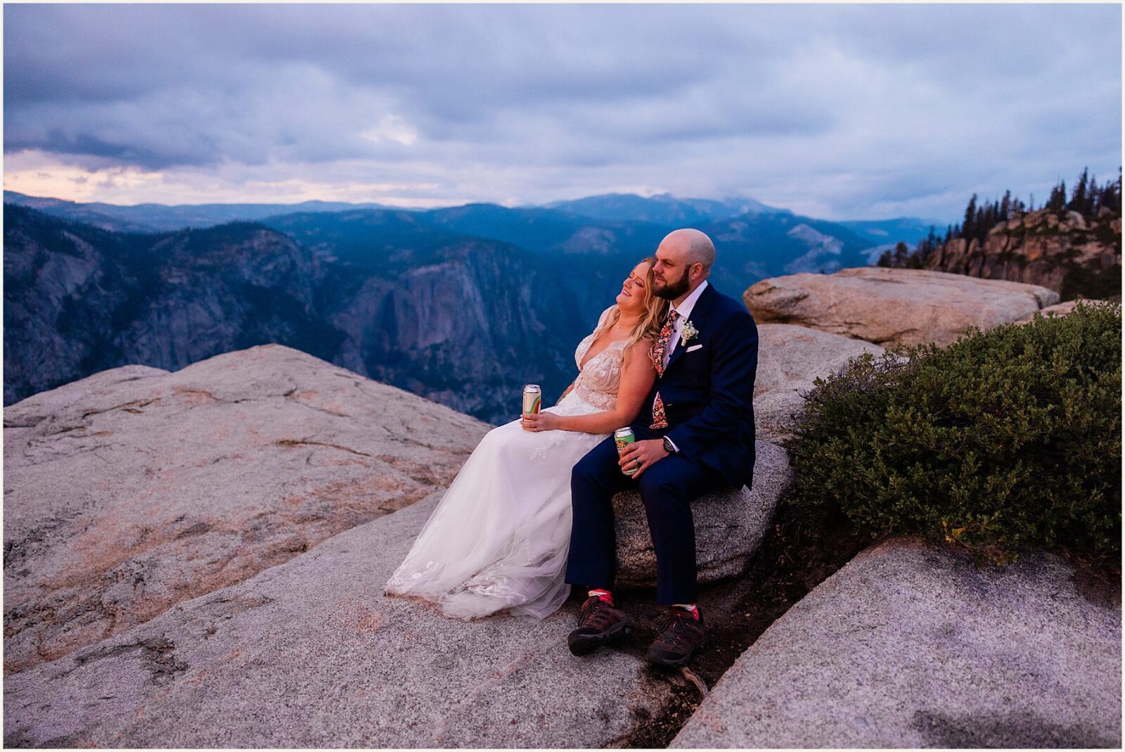 hiking-wedding_tiffany-and-alex_0112-1600x1069 Hiking Wedding | Sunrise Yosemite Elopement