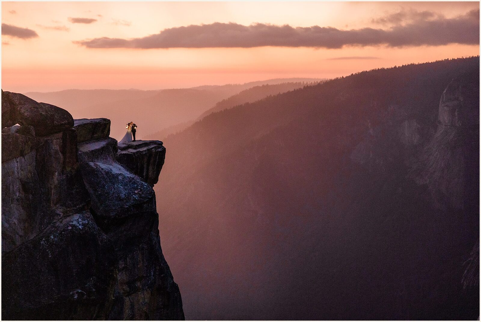 hiking-wedding_tiffany-and-alex_0112-1600x1069 Hiking Wedding | Sunrise Yosemite Elopement