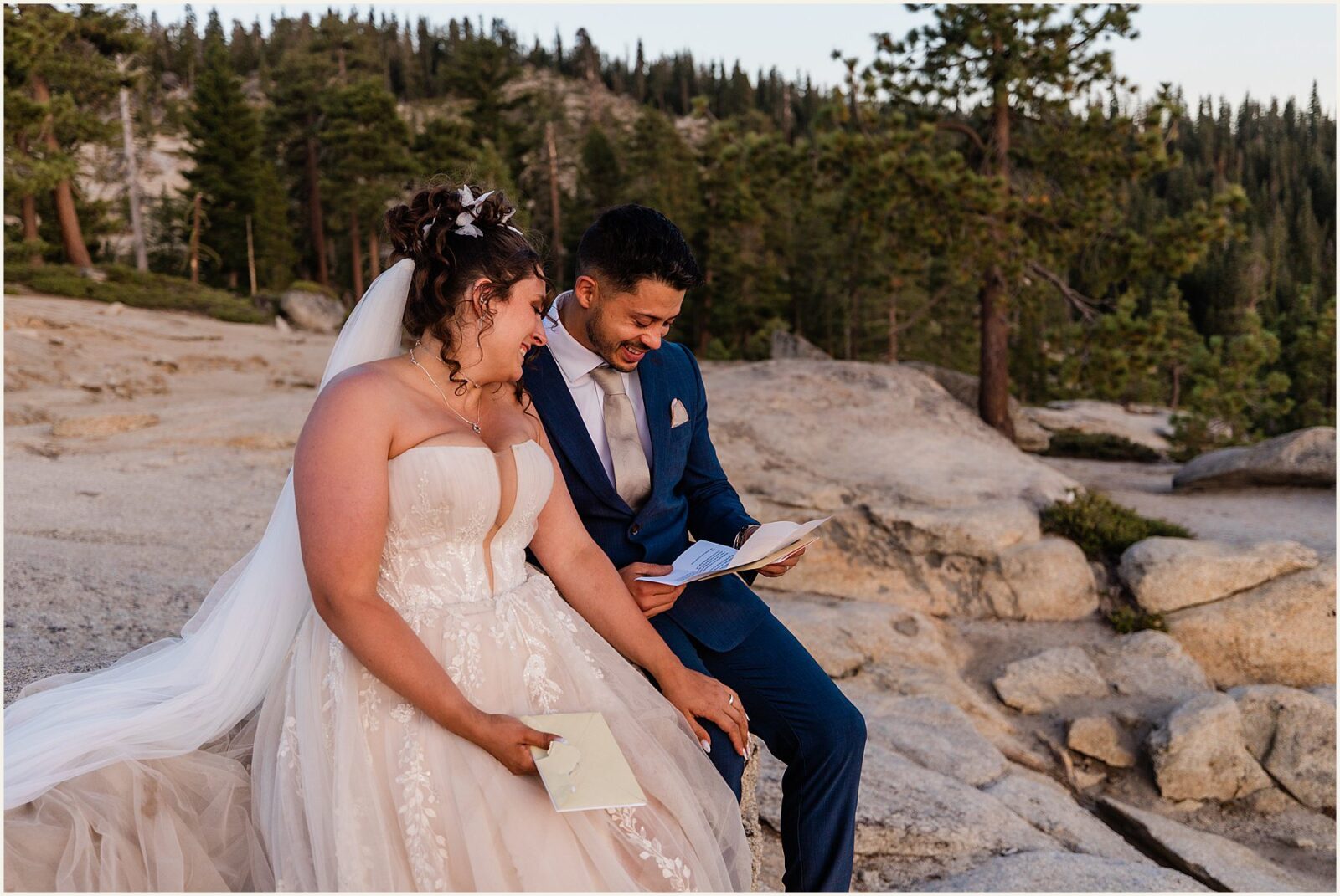 intimate-Yosemite-elopement_ryann-and-enrique_0052-1600x1070 Intimate Yosemite Elopement in Summer
