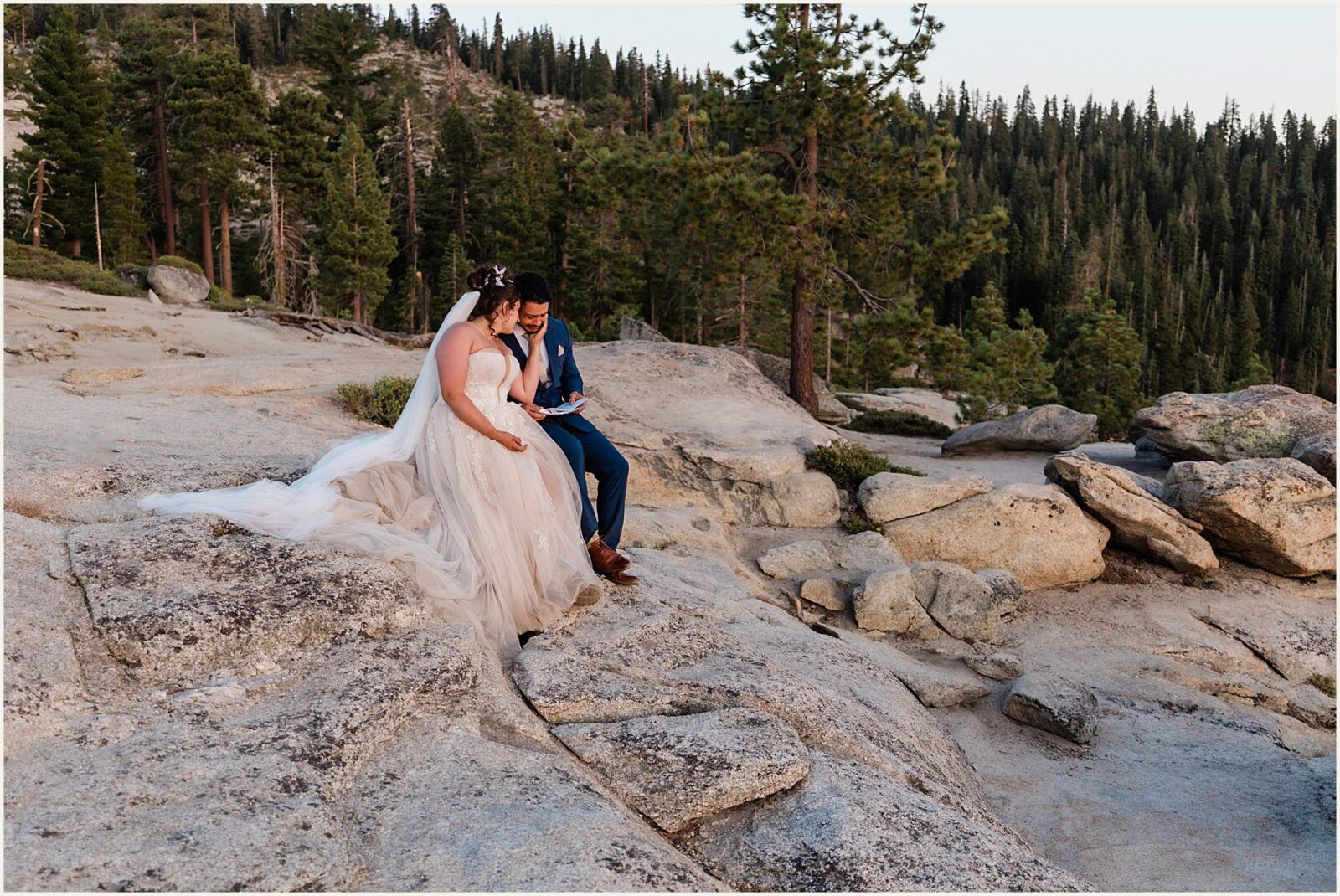 intimate-Yosemite-elopement_ryann-and-enrique_0052-1600x1070 Intimate Yosemite Elopement in Summer