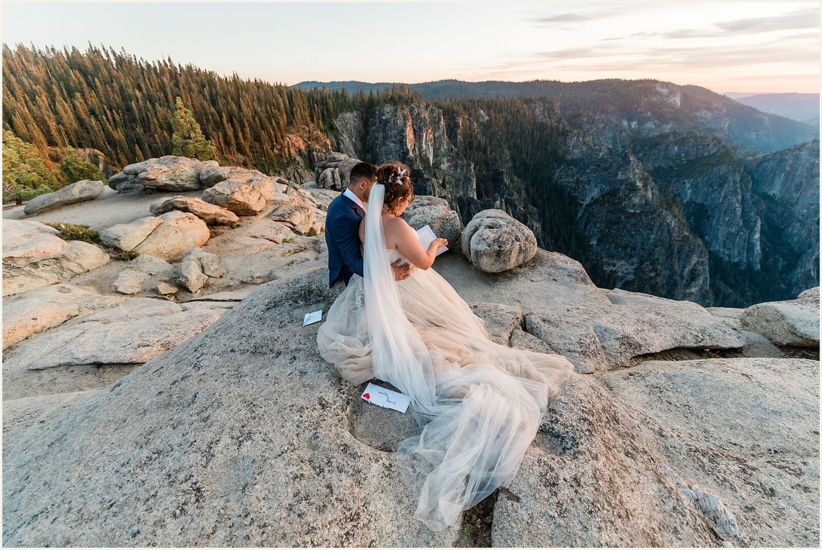 intimate-Yosemite-elopement_ryann-and-enrique_0052-1600x1070 Intimate Yosemite Elopement in Summer