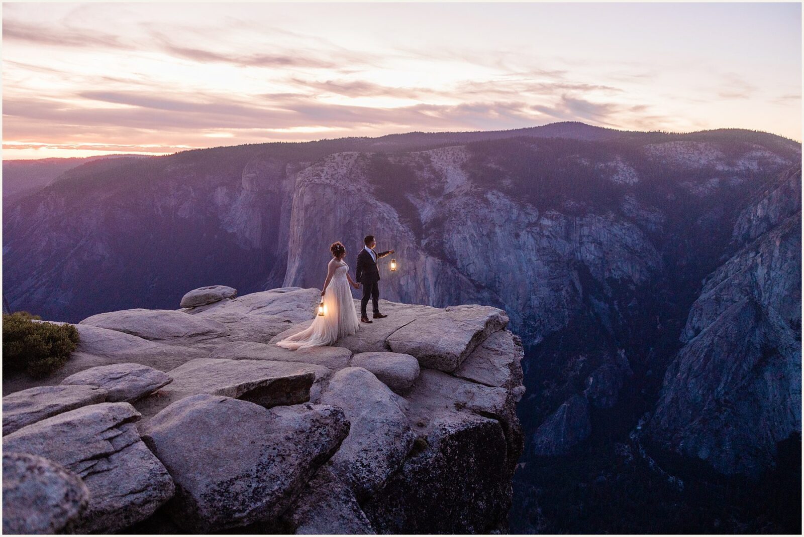 intimate-Yosemite-elopement_ryann-and-enrique_0052-1600x1070 Intimate Yosemite Elopement in Summer