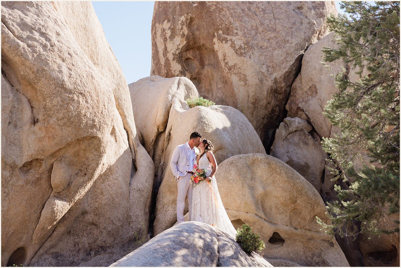 joshua-tree-elopement-package_brad-and-elyza_0081-1600x1070 Joshua Tree Elopement Package