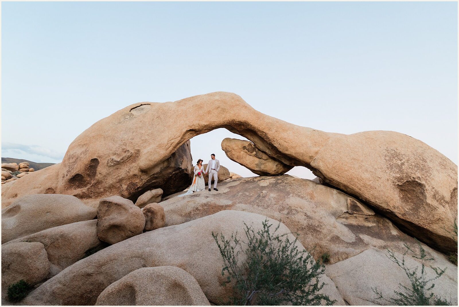 joshua-tree-elopement-package_brad-and-elyza_0081-1600x1070 Joshua Tree Elopement Package