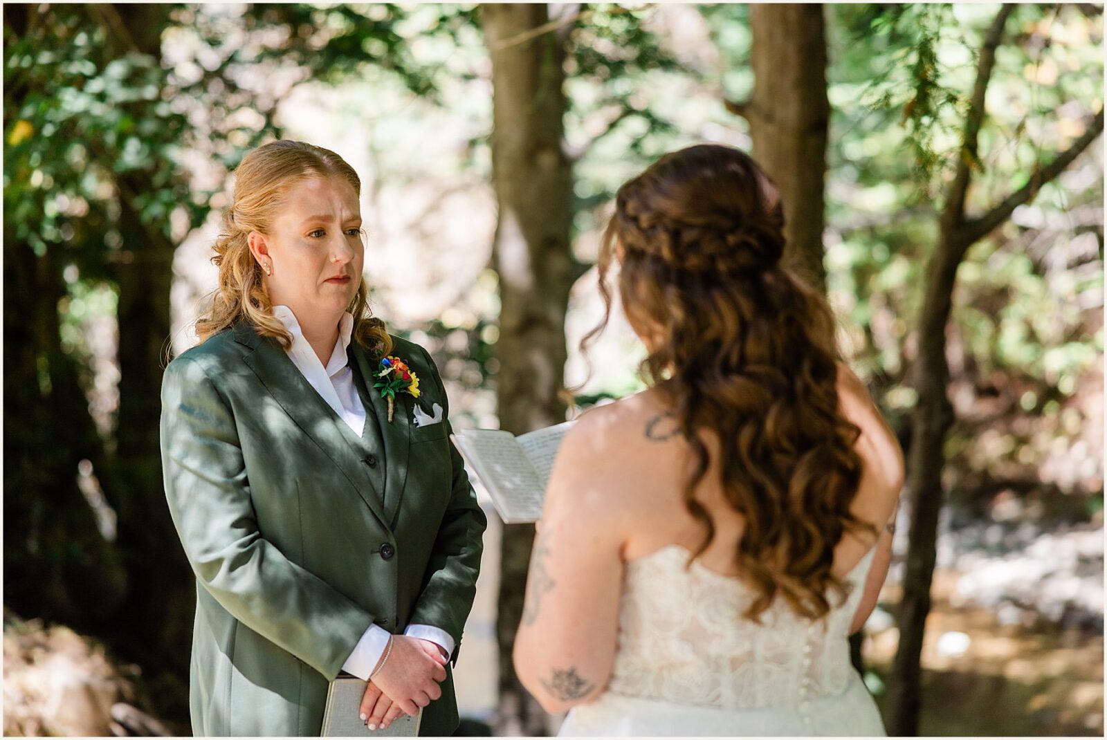 micro-beach-weddings_emily-and-brianna_0049-1600x1070 Micro Beach Wedding | Coastal Elopement