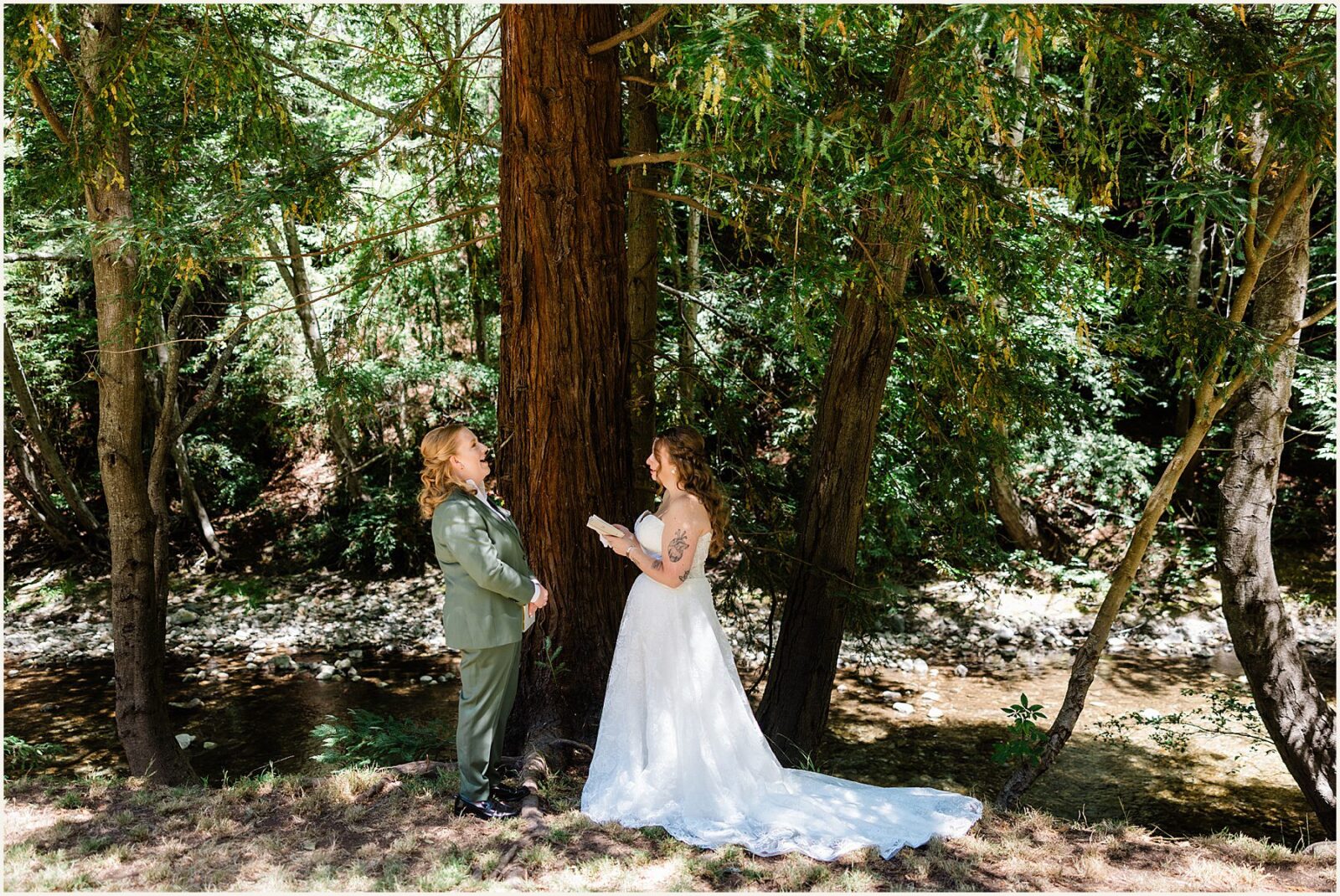 micro-beach-weddings_emily-and-brianna_0049-1600x1070 Micro Beach Wedding | Coastal Elopement