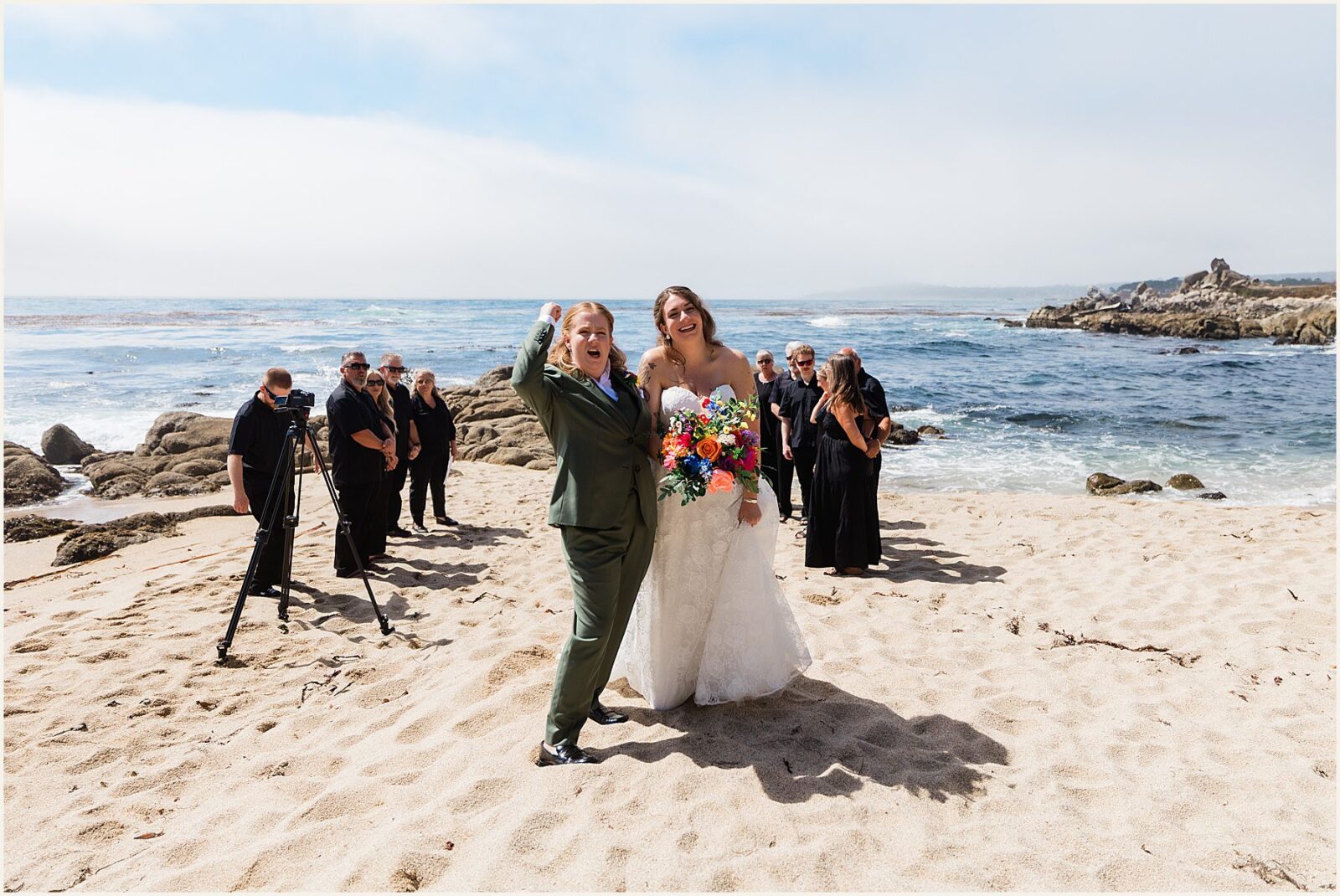 micro-beach-weddings_emily-and-brianna_0049-1600x1070 Micro Beach Wedding | Coastal Elopement