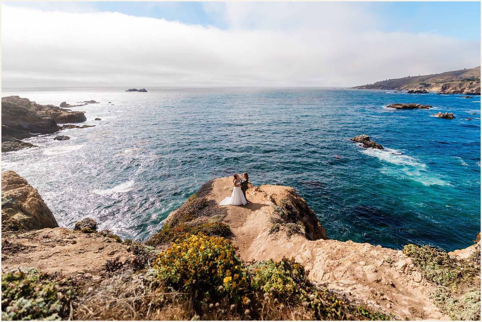 micro-beach-weddings_emily-and-brianna_0049-1600x1070 Micro Beach Wedding | Coastal Elopement