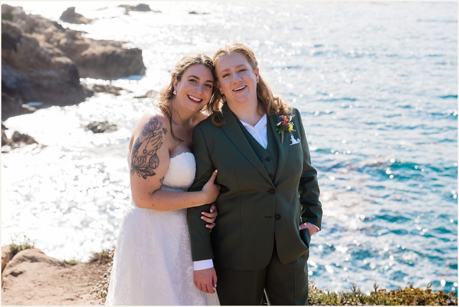 micro-beach-weddings_emily-and-brianna_0049-1600x1070 Micro Beach Wedding | Coastal Elopement