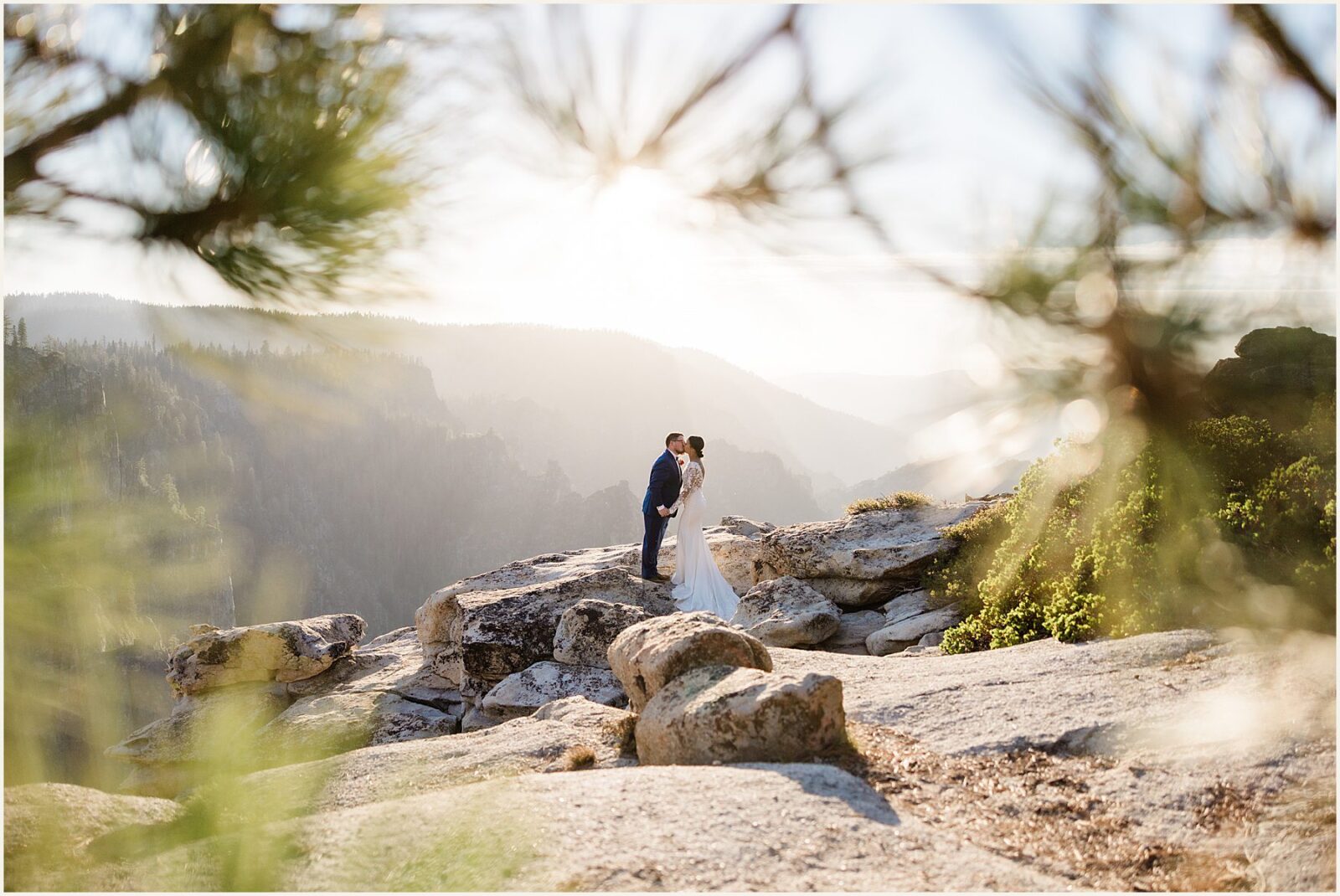moutain-top-wedding_taylor-and-noah_0064-1600x1070 Mountain Top Wedding | Yosemite Elopement