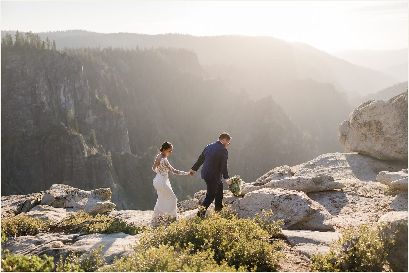 moutain-top-wedding_taylor-and-noah_0064-1600x1070 Mountain Top Wedding | Yosemite Elopement