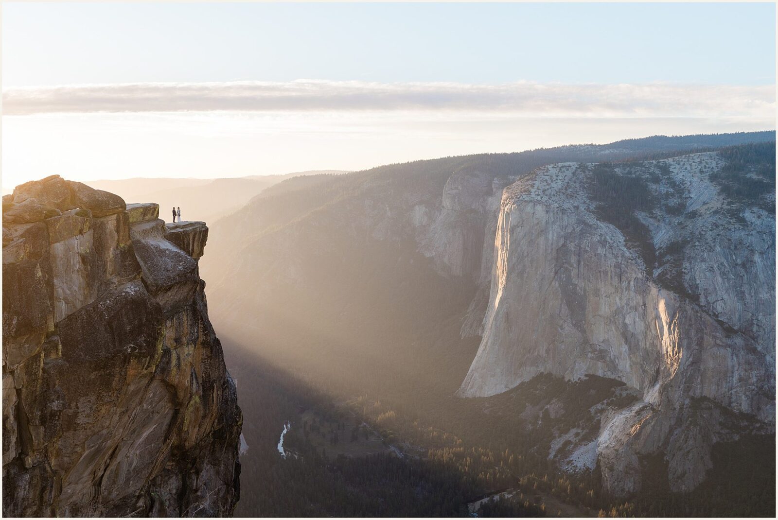 moutain-top-wedding_taylor-and-noah_0064-1600x1070 Mountain Top Wedding | Yosemite Elopement