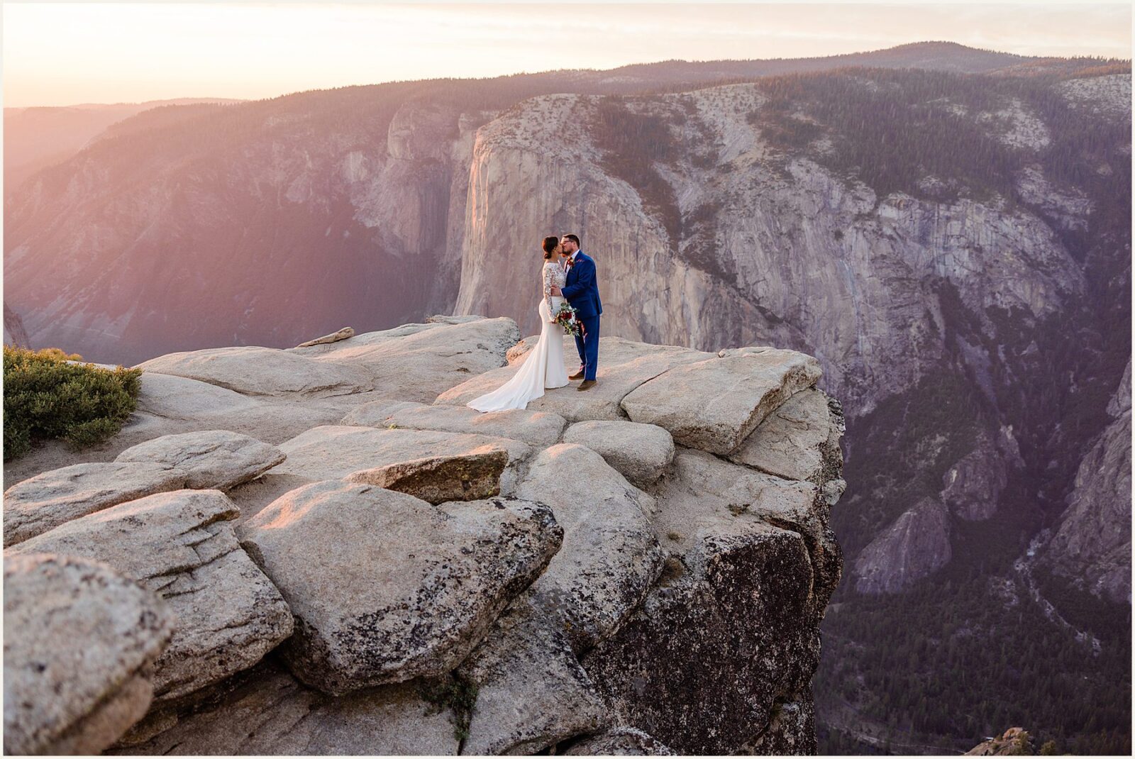 moutain-top-wedding_taylor-and-noah_0064-1600x1070 Mountain Top Wedding | Yosemite Elopement