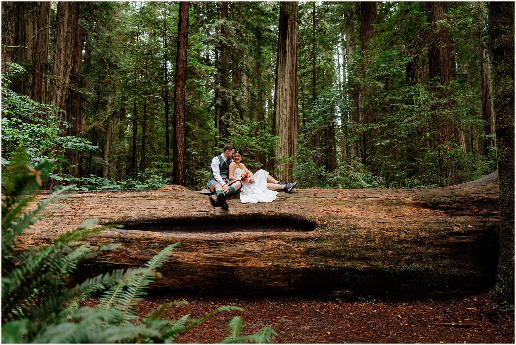redwood-elopement_wenya-and-wilson_0026 Adventure Weddings + Elopements redwood-elopement_wenya-and-wilson_0026 Redwood Elopement | Eloping With Friends