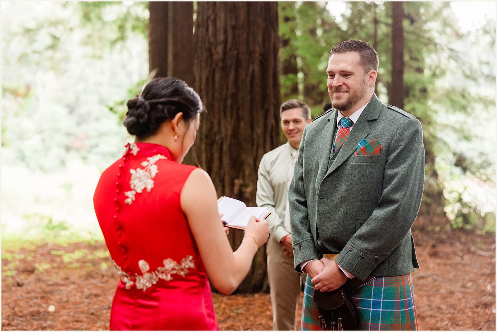 redwood-elopement_wenya-and-wilson_0026-1600x1070 Adventure Weddings + Elopements redwood-elopement_wenya-and-wilson_0026-1600x1070 Redwood Elopement | Eloping With Friends