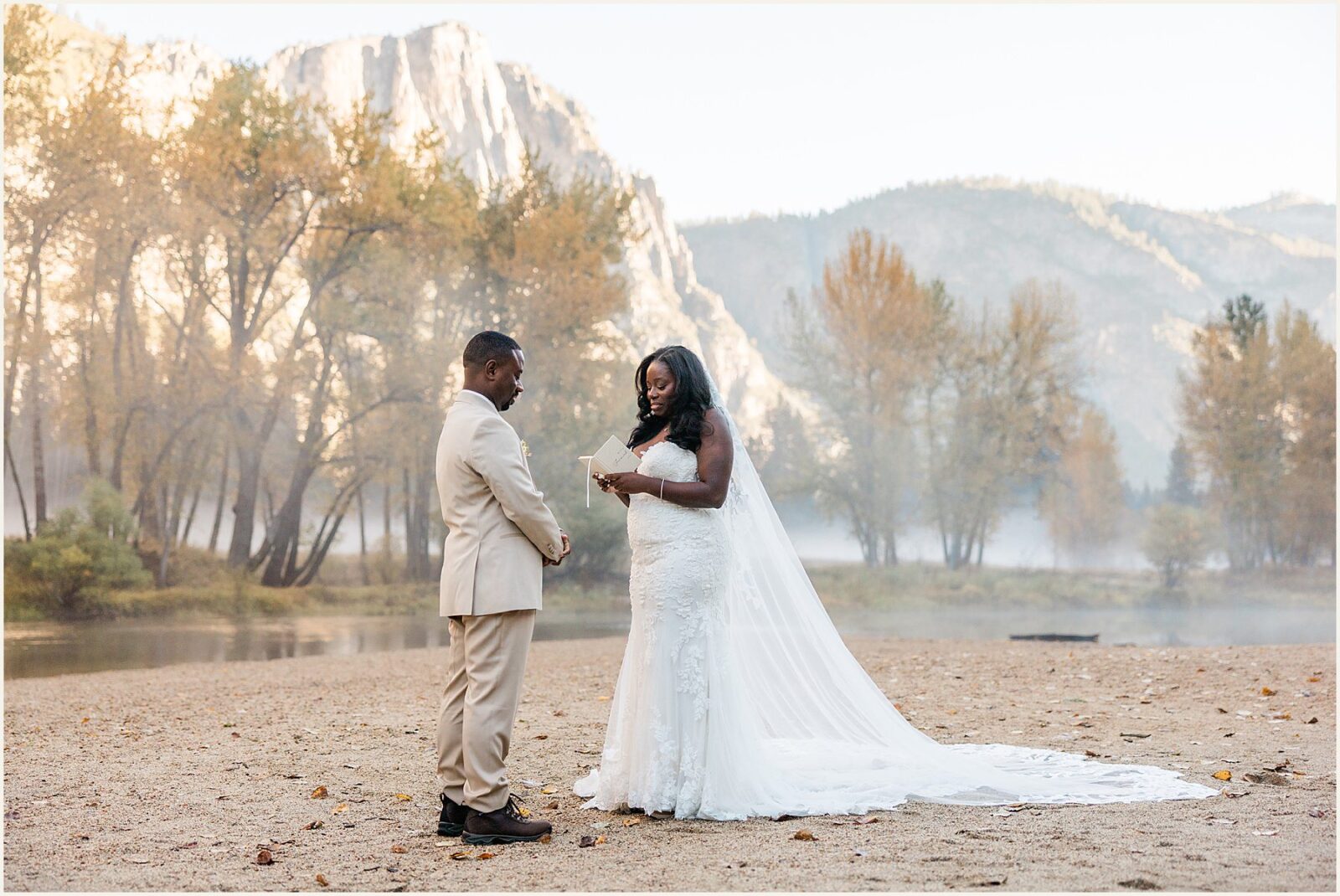 sentinel-beach-wedding_keneisha-and-Jeremiah_0059-1600x1070 Sentinel Beach Wedding | Fall Colors in Yosemite Valley