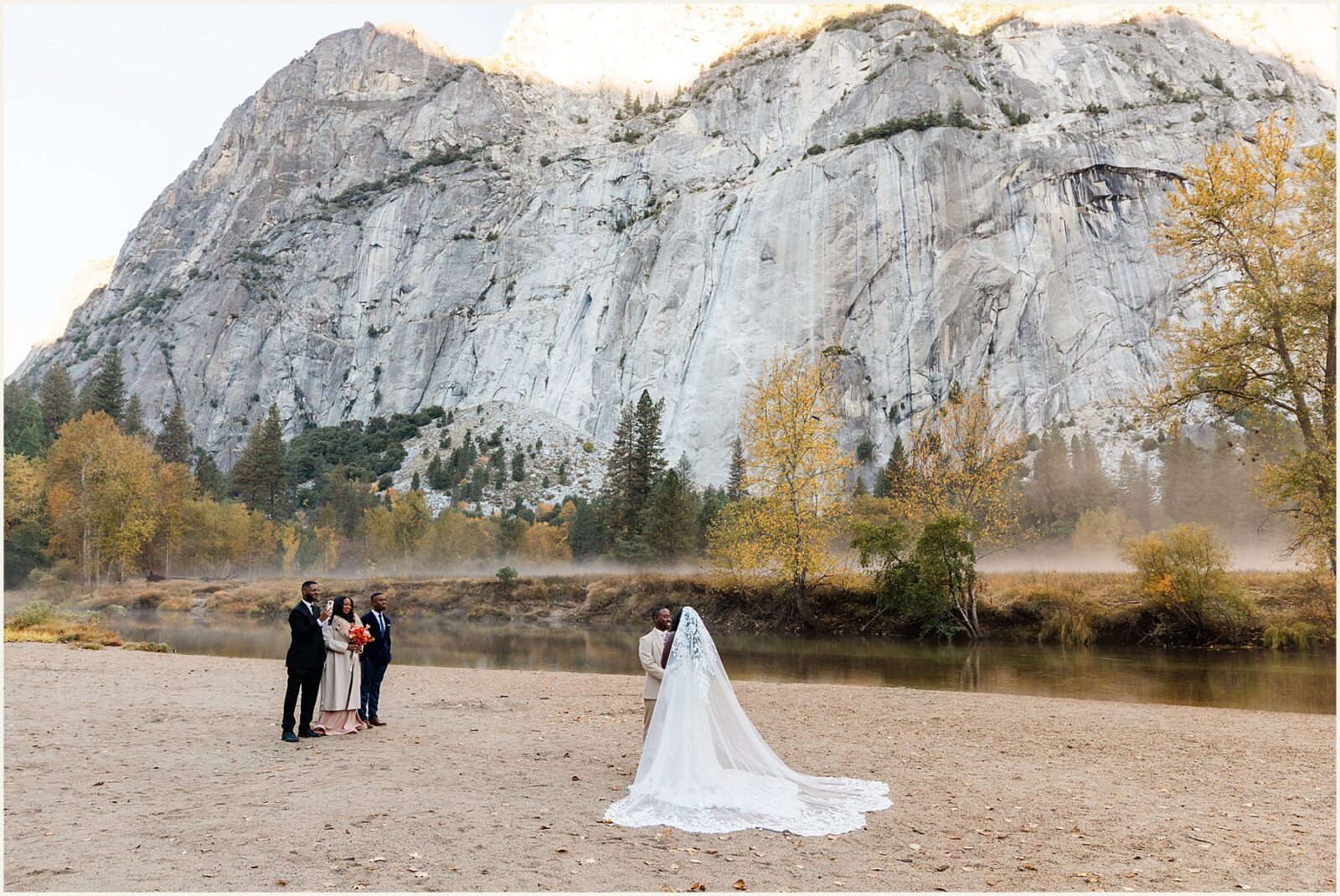 sentinel-beach-wedding_keneisha-and-Jeremiah_0059-1600x1070 Sentinel Beach Wedding | Fall Colors in Yosemite Valley