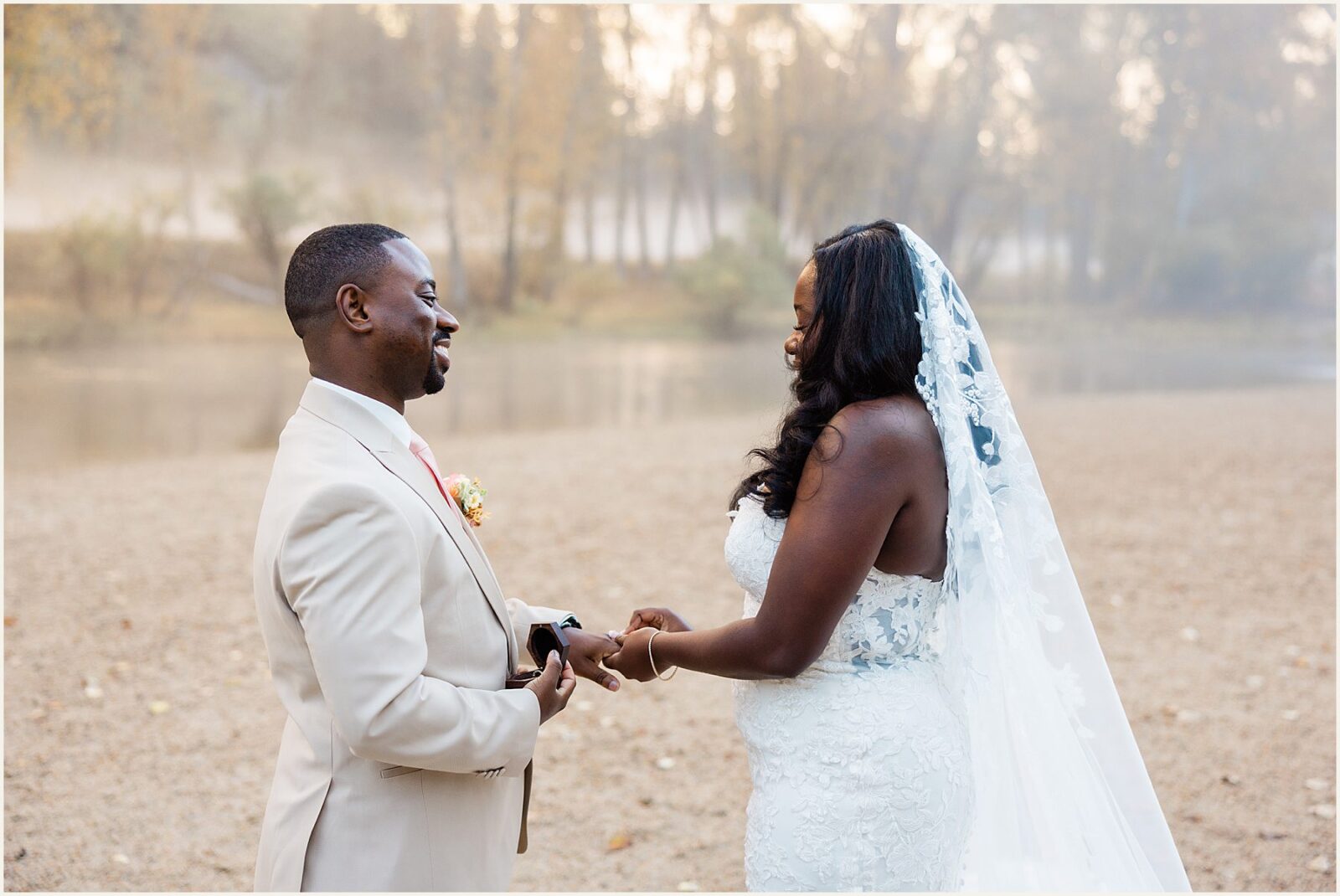 sentinel-beach-wedding_keneisha-and-Jeremiah_0059-1600x1070 Sentinel Beach Wedding | Fall Colors in Yosemite Valley