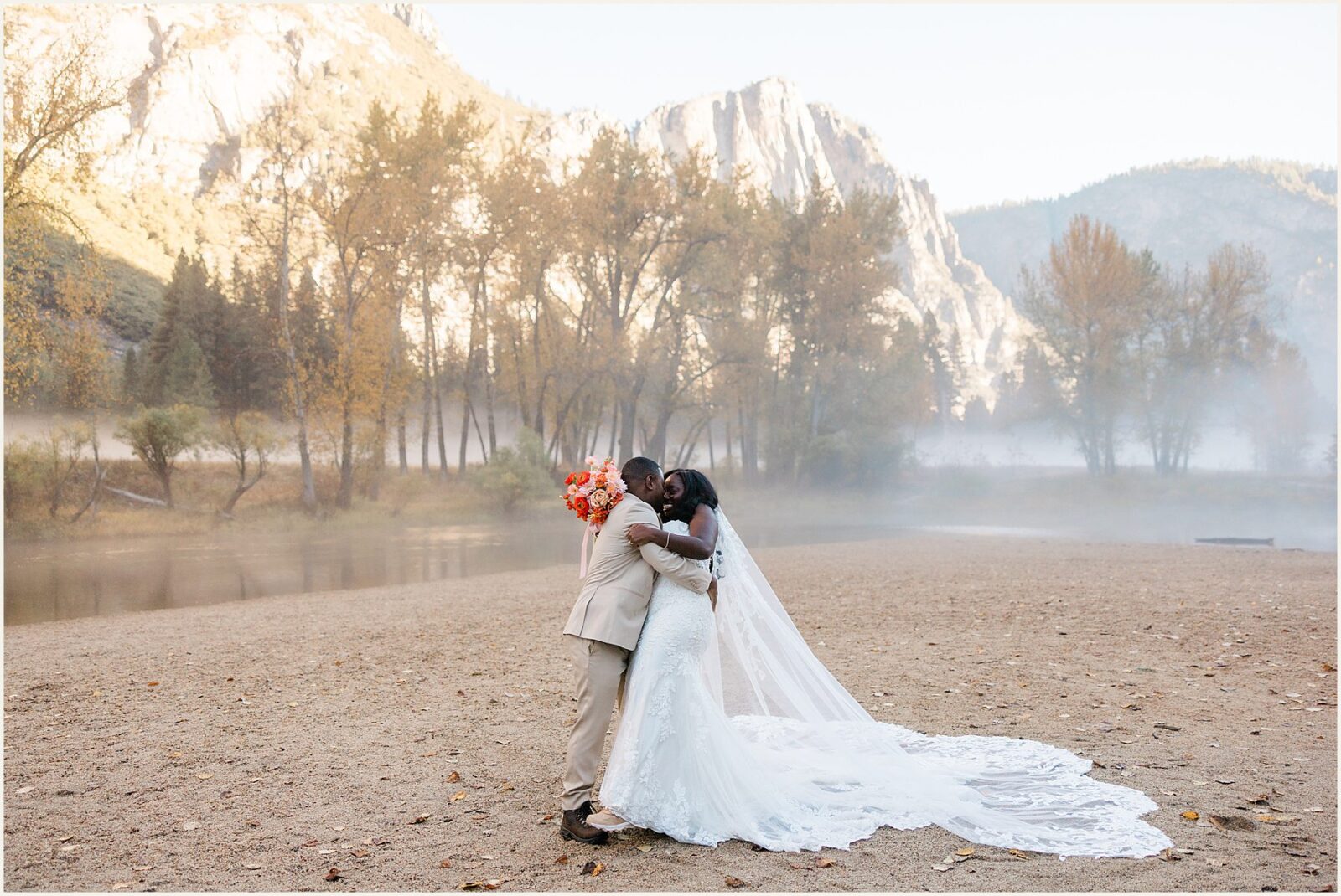 sentinel-beach-wedding_keneisha-and-Jeremiah_0059-1600x1070 Sentinel Beach Wedding | Fall Colors in Yosemite Valley