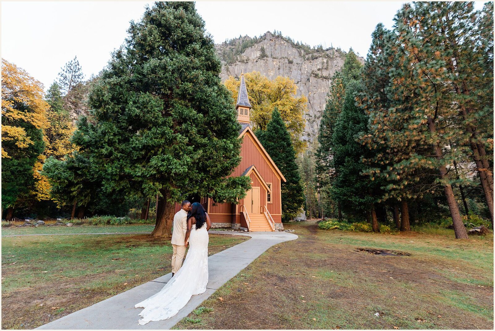 sentinel-beach-wedding_keneisha-and-Jeremiah_0059-1600x1070 Sentinel Beach Wedding | Fall Colors in Yosemite Valley