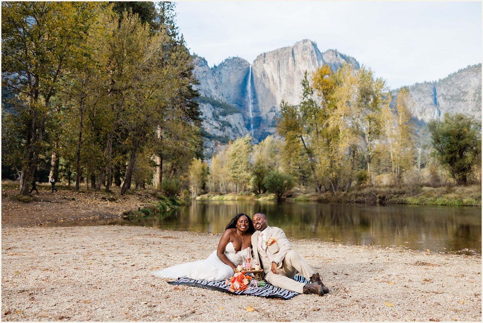 sentinel-beach-wedding_keneisha-and-Jeremiah_0059-1600x1070 Sentinel Beach Wedding | Fall Colors in Yosemite Valley