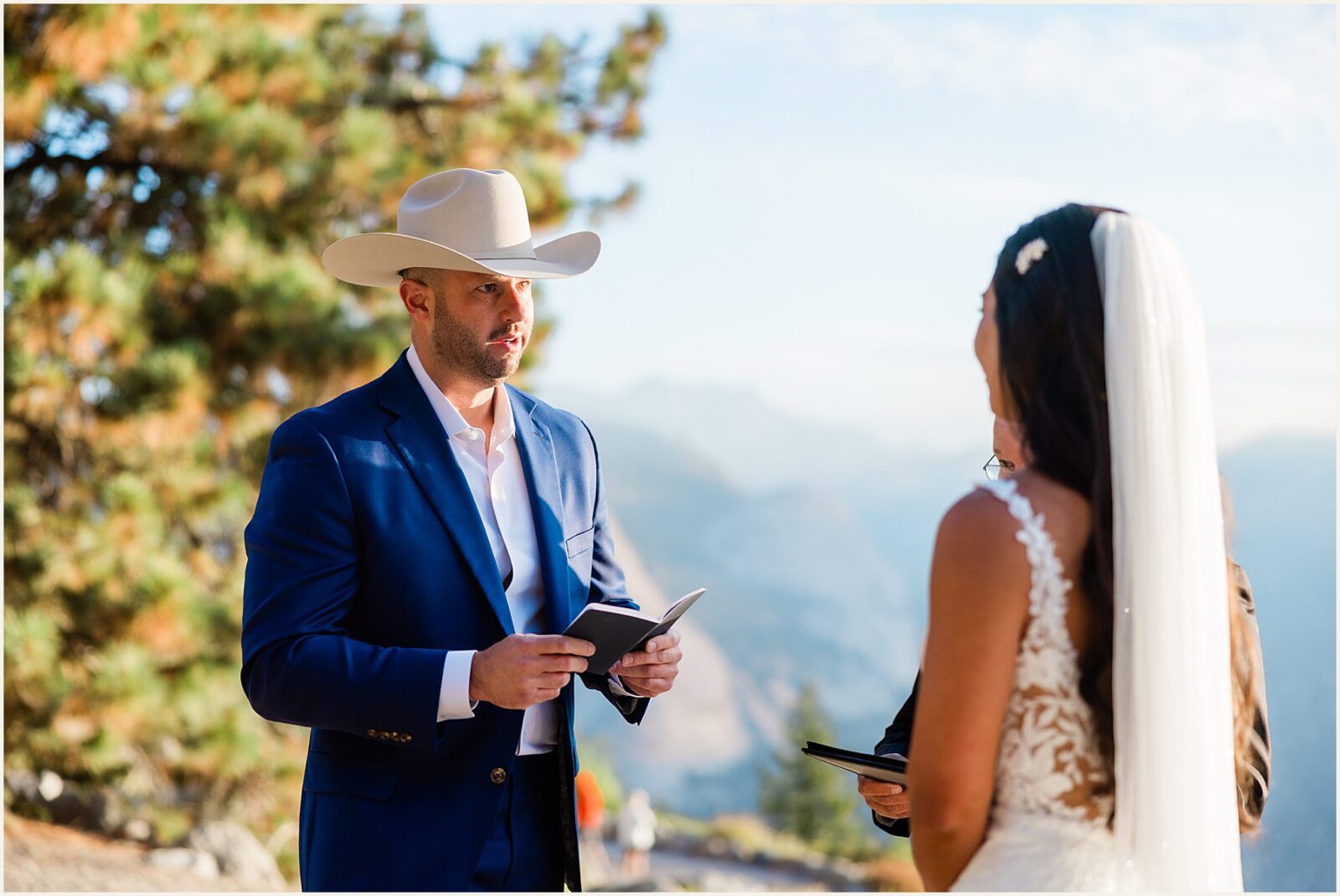 small-elopement-wedding_stephanie-and-johnathan_0011-1600x1070 Small Elopement Wedding in Yosemite National Park