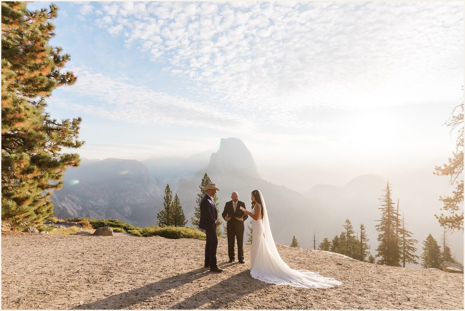 small-elopement-wedding_stephanie-and-johnathan_0011-1600x1070 Small Elopement Wedding in Yosemite National Park